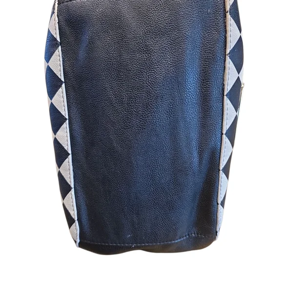 Betsey Johnson Black and White Checkered Shoulder Bag with Red Bow - Picture 4 of 6